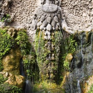 Villa d Este Brunnen der Diana von Ephesus