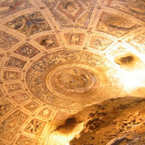 Grotte unter dem Haus des Augustus auf dem Palatin - das Lupercale?