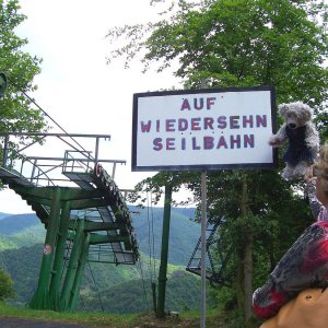 Fatzi fhrt Seilbahn