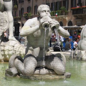 25-4-08 Fontana del Moro/Piazza Navona