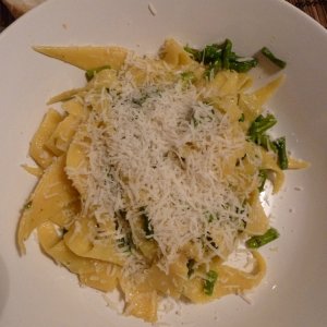 Pasta allasparagi