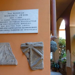 Huberti Jedin piae memoriae