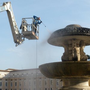 Brunnen auf dem Petersplatz