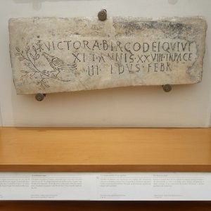 Diokletianstherme - Grabinschrift