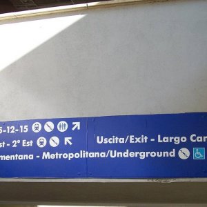 Staz. Tiburtina, bergang zu Metro und Bus
