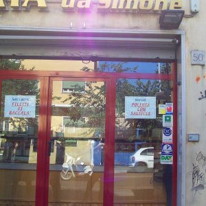 Buslinien an Carini/Bonnet (Pizzeria da Simone)