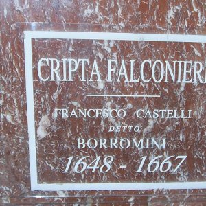 S. Giovanni dei Fiorentini, Falconieri-Krypta