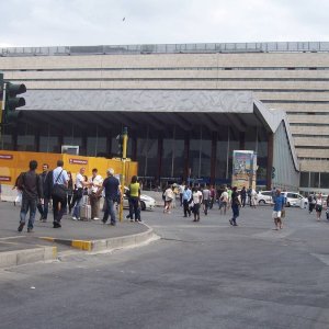 PNV an Termini, Piazza dei Cinquecento