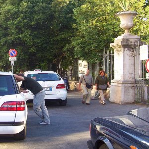 Villa Borghese, Eingang Via Pinciana