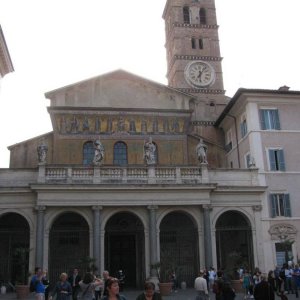 Santa Maria in Tastevere