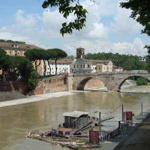 Ponte Cestio