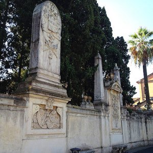 Aventin, Piazza dei Cavalieri di Malta