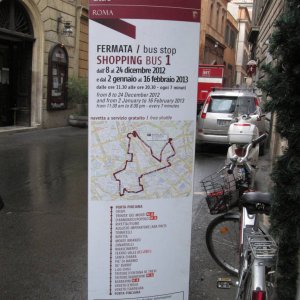 Hinweis SHOP1, nahe Palazzo della Sapienza