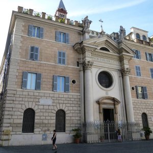 Piazza Farnese