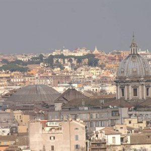 Blick vom Gianicolo: Die flache Kuppel des Pantheon