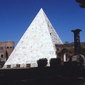 Cstiuspyramide