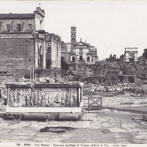 forum_romanum_plutei_trajani_foto