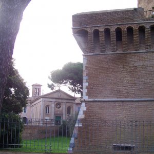 Ostia antica, Castello Giulio II