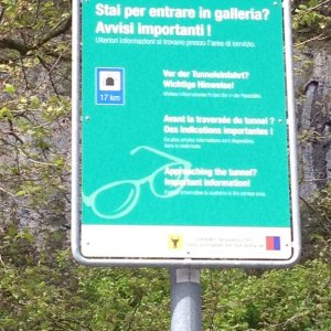 Hinweisschild Gotthardpass