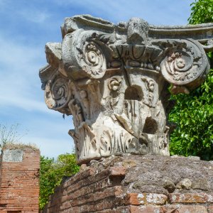 Ostia Antica Kapitell