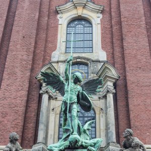 Hamburg Free Tour Sankt Michael