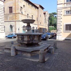 Piazza di Campitelli