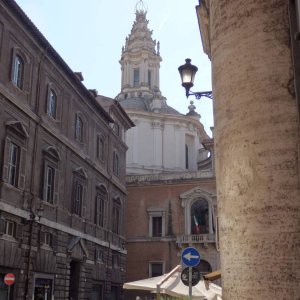 Blick auf St. Ivo alla Sapienza