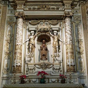 Santa_Maria_in_Monserrato_Kapelle_der_Madonna_von_Montserrat