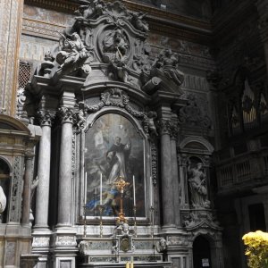 Neapel Dom