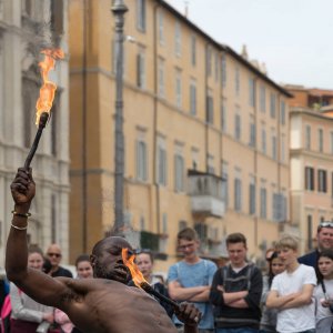 Akrobat auf der Piazza Navona