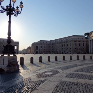 morgens auf dem Petersplatz