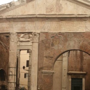 Portico di Octavia