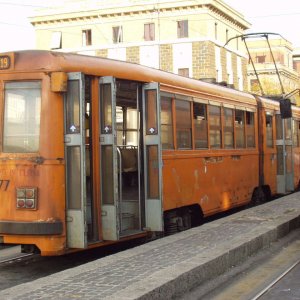 sehr alte Straenbahn, Piazza Risorgimento
