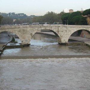 Ponte Cestio