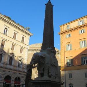 Piazza della Minerva