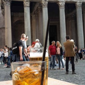 Aperitivo am Pantheon