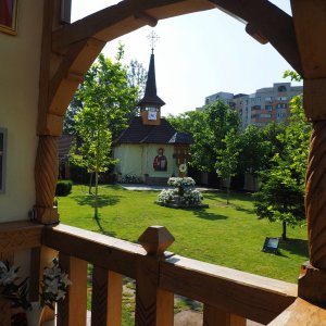 Kapelle vor der Kathedrale der Erlösung des rumänischen Volkes