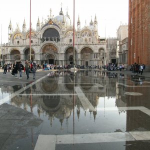 Piazza San Marco Okt. 19