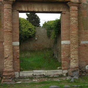 Ostia Porticus eines Hauseingangs