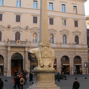 Berninis Elefanten-Obelisk vor Santa Maria sopra Minerva