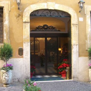 Eingang Residenza in Farnese