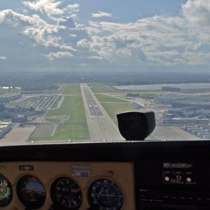 Hamburg von Oben (Anflug Finkenwerder Airport)