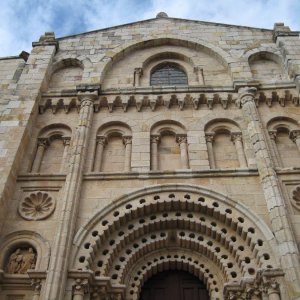 1009_Zam_Kathedrale_Puerta_del_Obispo_1