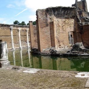 VillaAdriana08