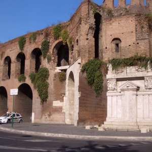 Eingang Villa Borghese, Stadtmauer