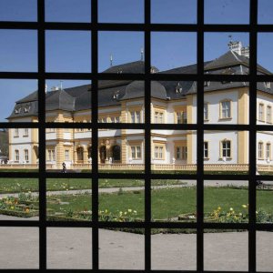 Veitshoechheim Schloss hinter Gittern