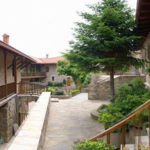 Agio_Stefanou_Innenhof