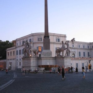 Piazza del Quirinale mit Dioskuren Brunnen