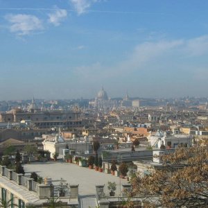 Blick aus den Scuderie del Quirinale