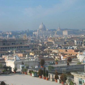 Blick aus den Scuderie del Quirinale